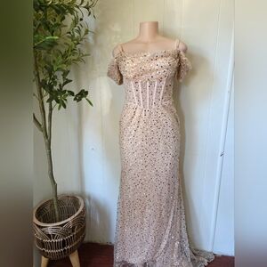 Elegant prom, Party, Champagne Gold Sequin Off-Shoulder Dress Size 10